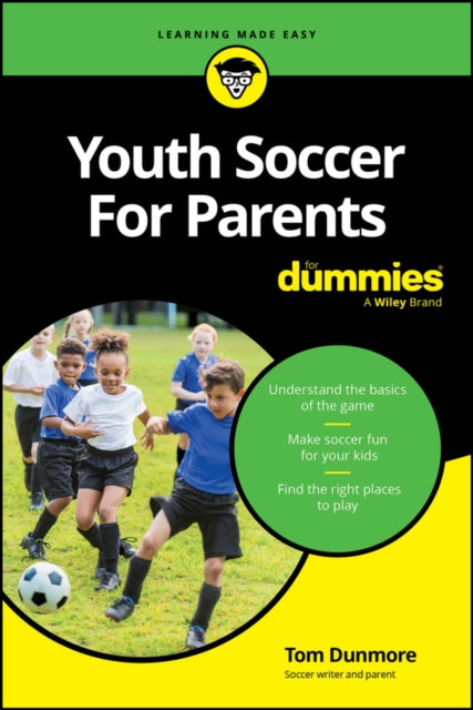 Book cover of: Youth Soccer For Parents For Dummies. By: Thomas Dunmore