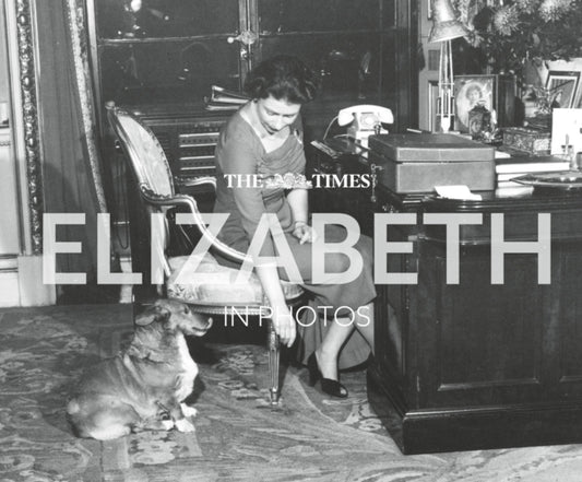 Times Elizabeth in Photos