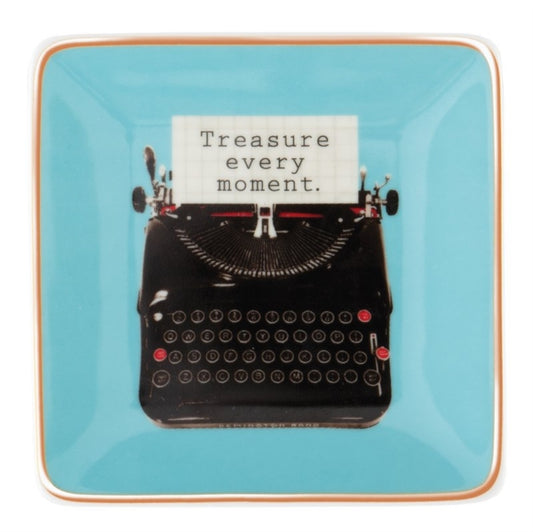 Book cover of: Vintage Small Tray. By: Galison