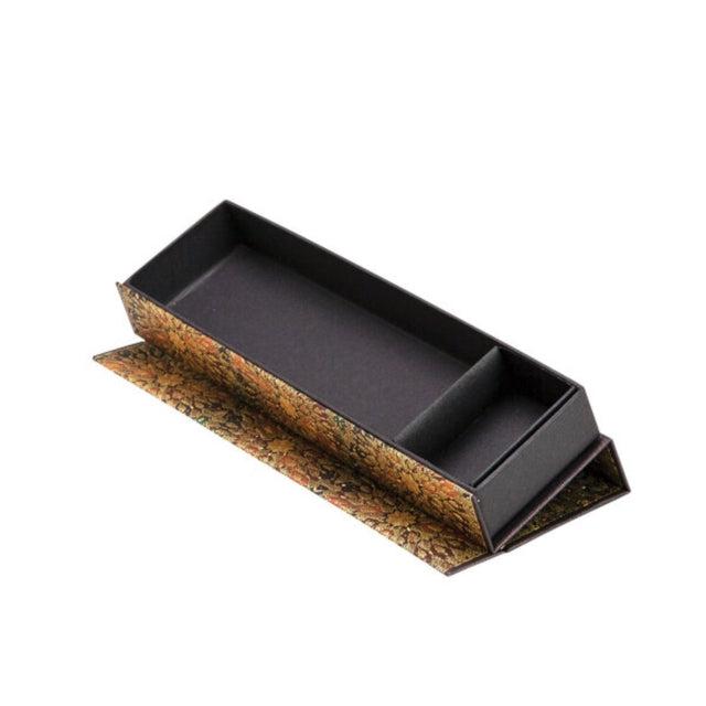 Book cover of: Fire Flowers Pencil Case. By: Paperblanks