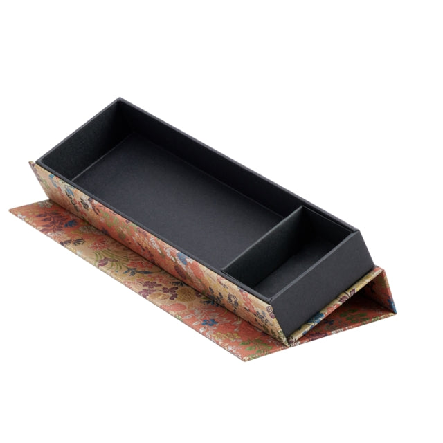 Book cover of: Kara-ori (Japanese Kimono) Pencil Case. By: Paperblanks