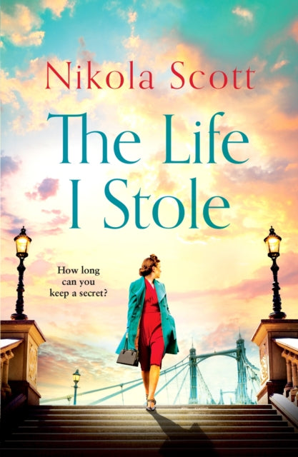 Book cover of: Life I Stole. By: Nikola Scott