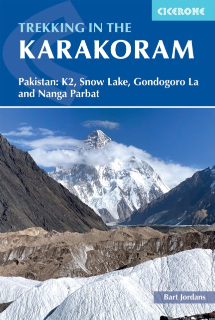 Book cover of: Trekking in the Karakoram. By: Bart Jordans